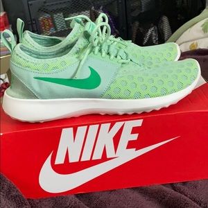 Nike Juvenate sneakers